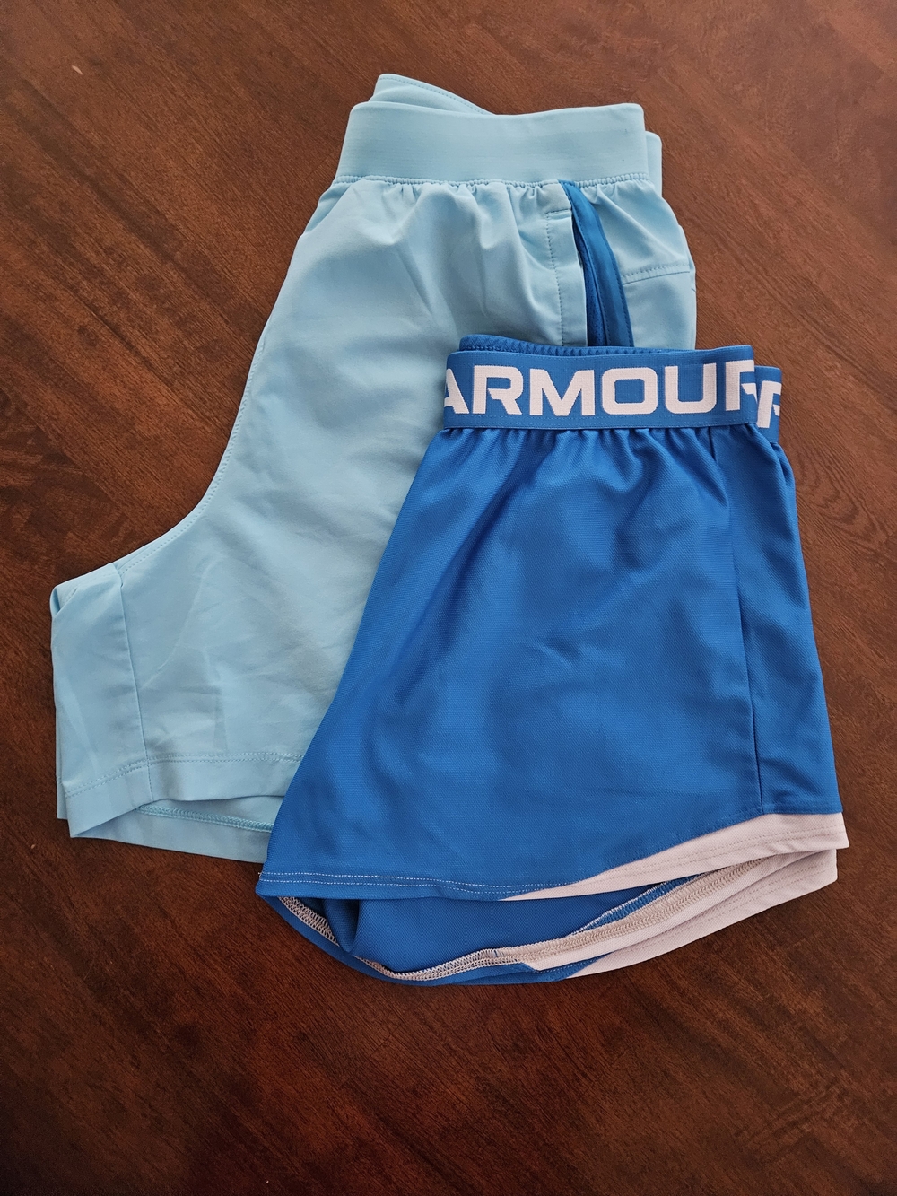 EUC Women's Under Armour Athletic Shorts Duo